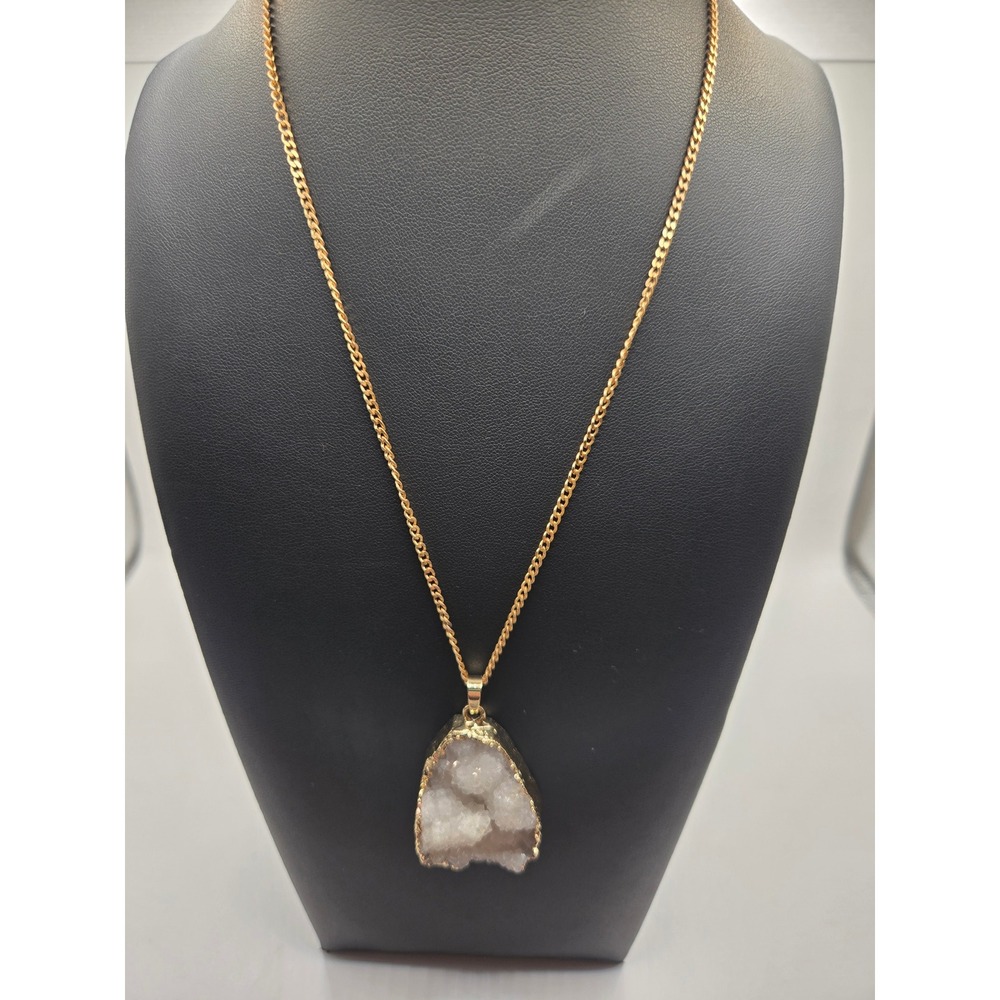 Natural White Druzy Quartz Geode Pendant Necklace Gold Tone Curb Chain Boho